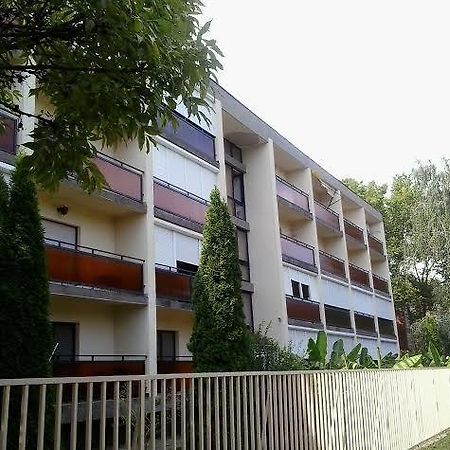 Gyoengyvirag Ueduelo - Mario Apartman Harkány Стая снимка