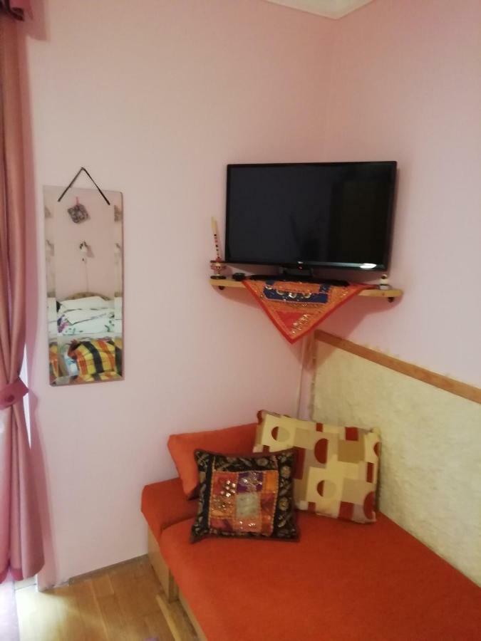 Gyoengyvirag Ueduelo - Mario Apartman Harkány Екстериор снимка